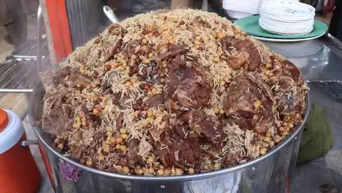 巴基斯坦手抓饭,尝尝巴铁的美食!