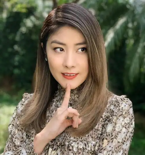 陈慧琳一个被宠上天的女人出道25年零绯闻47岁活成公主