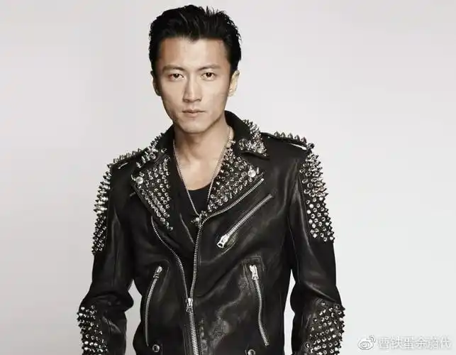 坐拥7家公司控制权,与马云何鸿燊交往密切,谢霆锋到底有多有钱