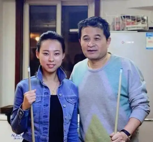 毕福剑今年究竟都干了些啥和老婆复婚还是成立新家