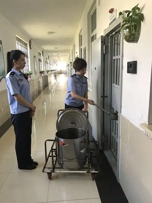 本溪市女子看守所积极采取措施全力做好在押人员防暑降温工作