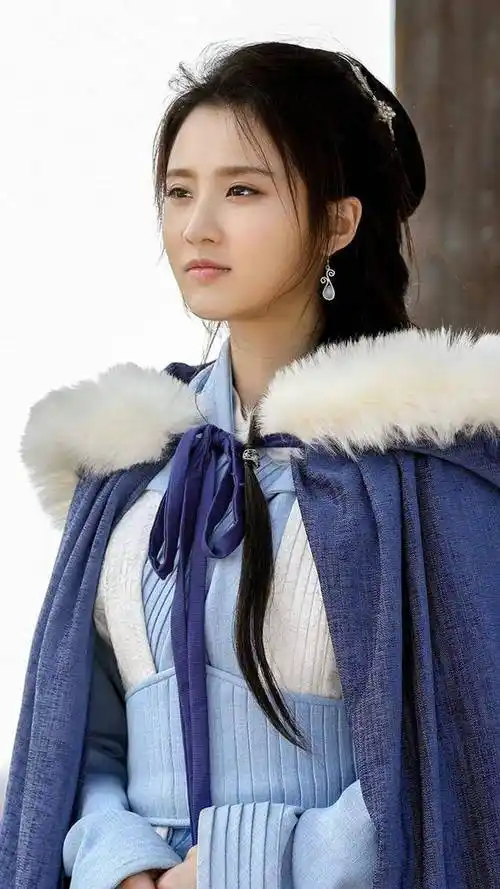 仙女壁纸头像:素颜超好看的谋女郎,鹅蛋脸气质温柔娴静_张慧雯_李易峰