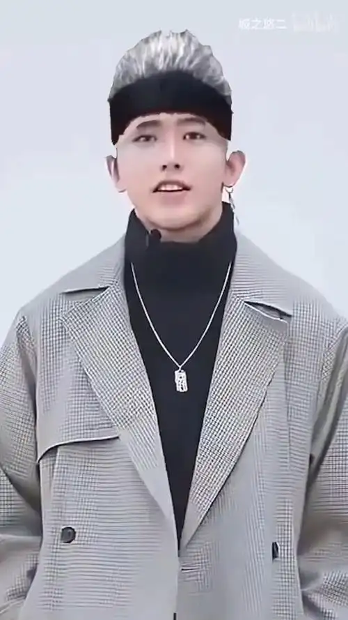 坤坤的中分不见了,ikun们能帮助他吗? - 哔哩哔哩