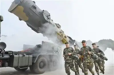 二炮某旅设常委发射班打出导弹最佳精度图