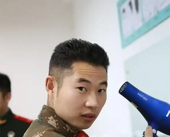 当兵的发型有哪些?该如何选择?