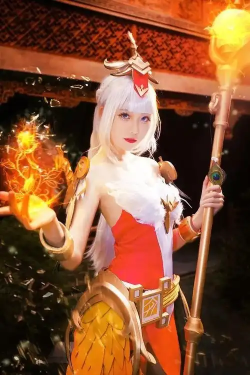 王者荣耀王昭君cos:肉装长腿公主凤凰于飞