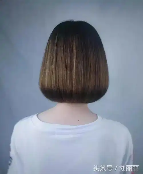 元旦发型就选"小圆头",简单易打理