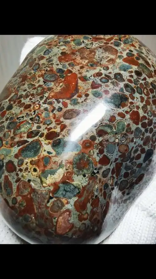 极品五彩球粒陨石