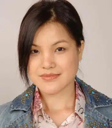 tvb丑女专业户买不起房捐不起款出道数十年从未演过主角