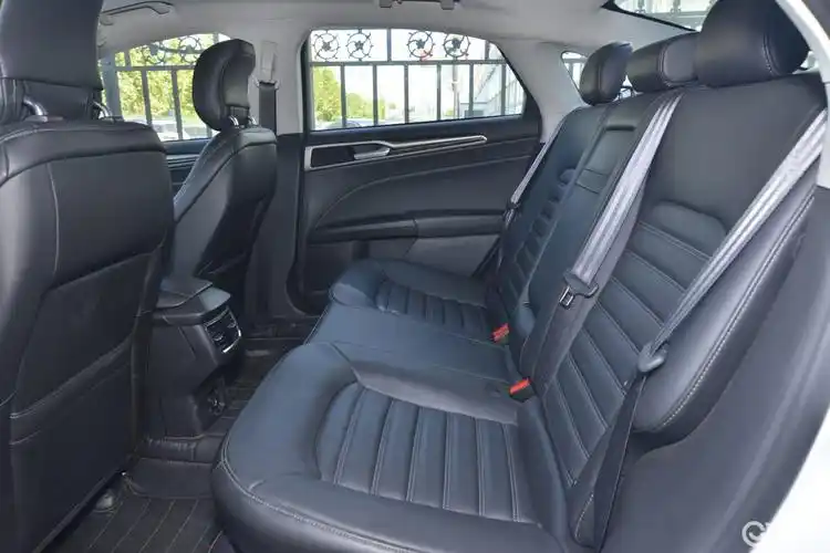 【蒙迪欧2013款2.