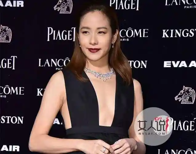 林嘉欣个人资料林嘉欣酒楼喂母乳傲人双峰挡不住林嘉欣胸围多大个人