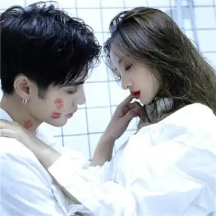 2020情侣头像个性