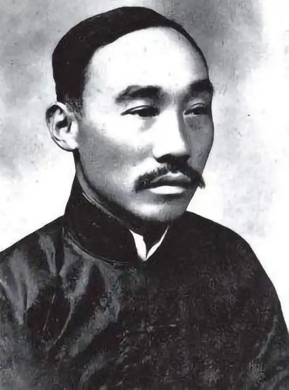 姓何的有哪些名人现在中国有那个姓何省份最多