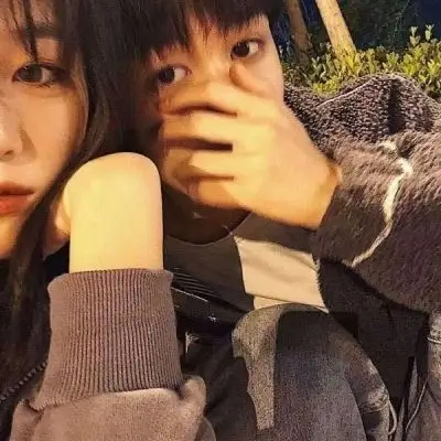 微信情侣头像一左一右真人高清图片