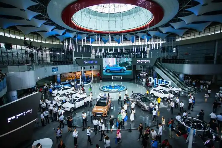 一汽奔腾旗下重量级新车在长春车展亮相了?