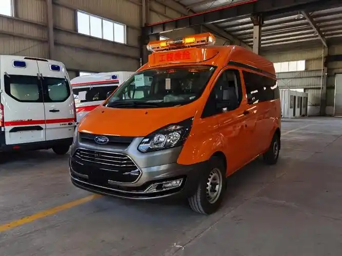 福特新全顺应急救援气防车