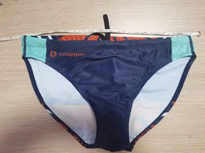 三角泳裤一条69出国外34码