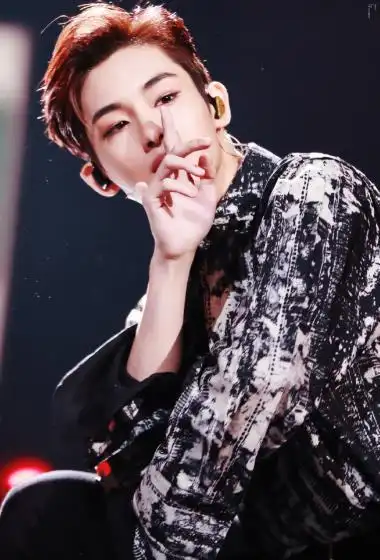 董思成图片 董思成写真 董思成个人资料