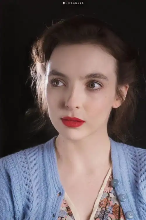 如何评价英国女演员朱迪科莫