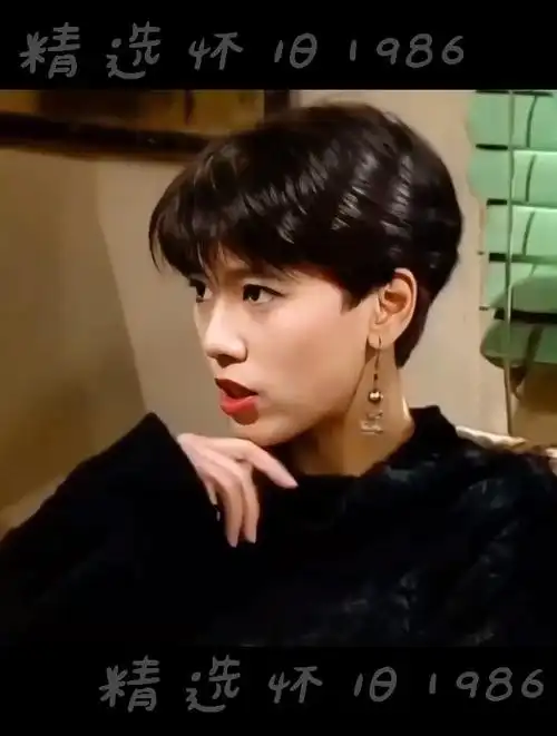 余倩雯 盛世美颜 气质女神 港星女神 短发美颜天花板-度小视