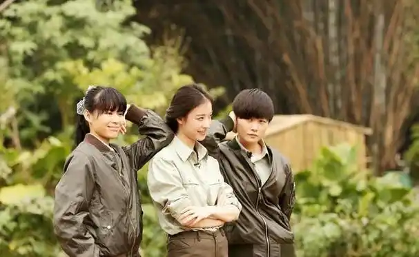 时尚宠儿李宇春:原谅肖战,救下倪妮,出道多年她凭什么