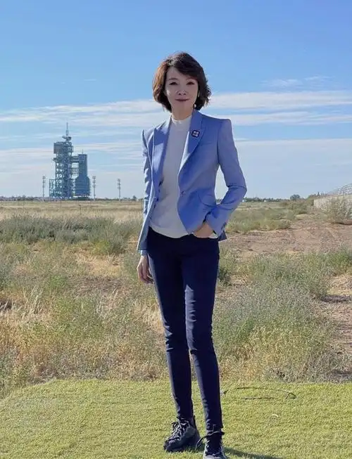 央视新面孔刘妙然出圈典型新闻播音腔为其他年轻主持人树榜样