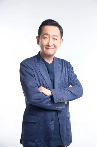 梁天回归大银幕:书香门第出来的"胡同串子" 一路遇不少贵人