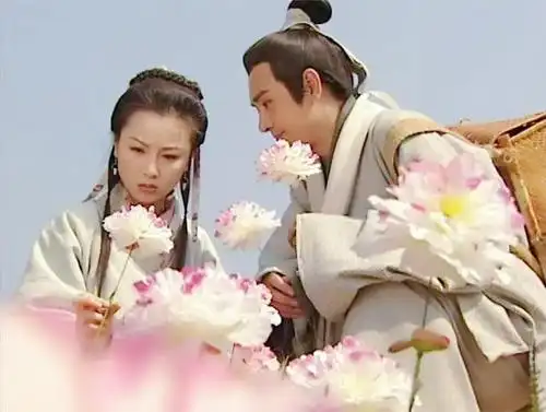 《人龙传说》:陈浩民,袁洁莹演绎了一个凄美浪漫的玄幻爱情故事