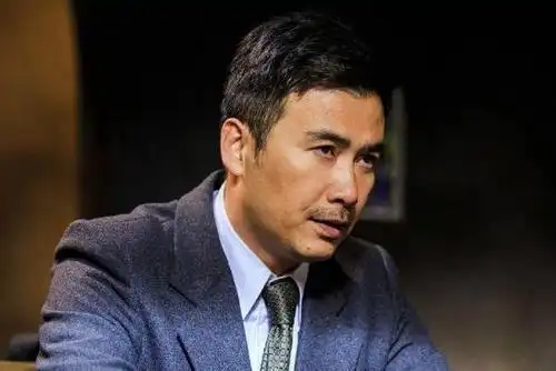 原创 柳云龙发福,女主换脸不协调,剧情无张力,《胜算》有几分胜算?