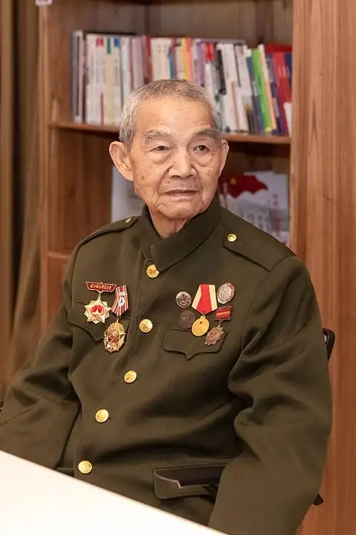 为党庆生,89岁65年党龄的航天老兵捐赠30万元"特殊党费" _光明网