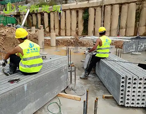 惠州江北海伦堡沉台空心水泥板安装