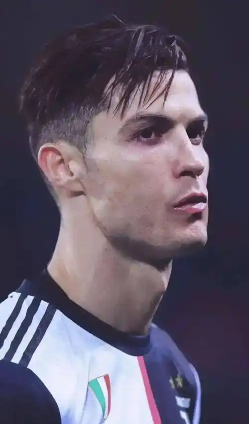 颜值巅峰期犹如校园初恋,五官清秀,五官精致_足坛_赛场_时候