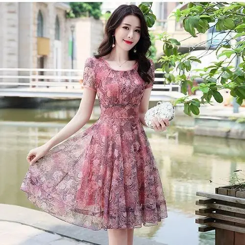 碎花连衣裙女中长款雪纺裙子套装