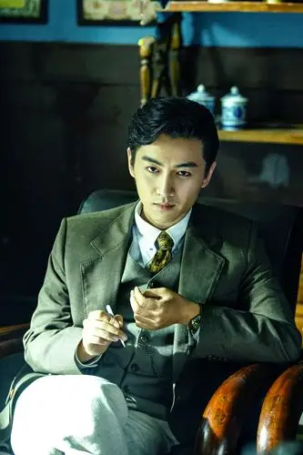 陈晓《红蔷薇》强势回归 霸道索吻被夸萌撩