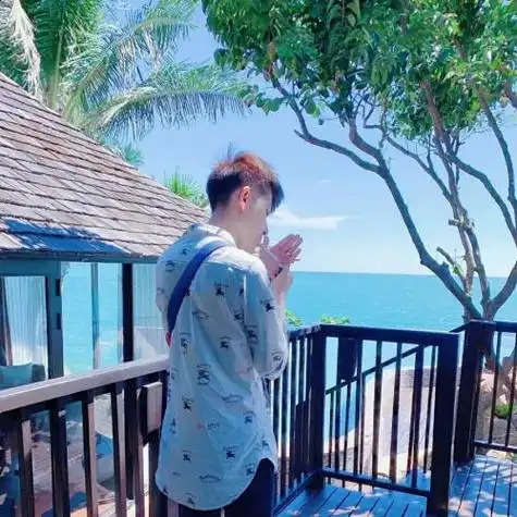 2021情侣头像成熟单人