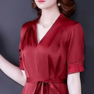 红色礼服丝绸价格