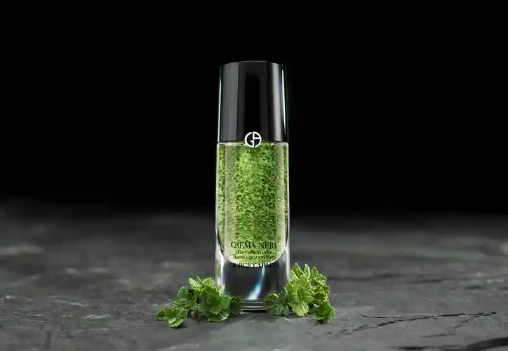 阿玛尼美妆护肤实验室举办皮肤与代谢物研讨会 黑科技新品将于8月上市