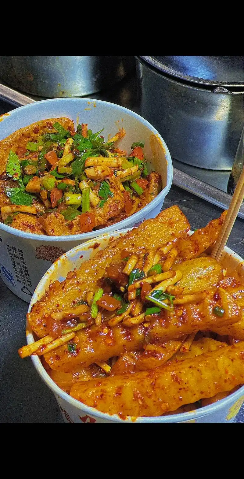 网友推荐祥和花园路口的贵州小吃!香 - 抖音