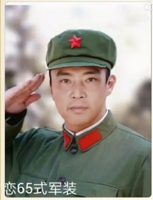 成都联购站的迷恋65式军装