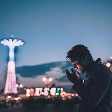 欧美帅哥头像图片高清好看的欧美帅哥个性头像图片