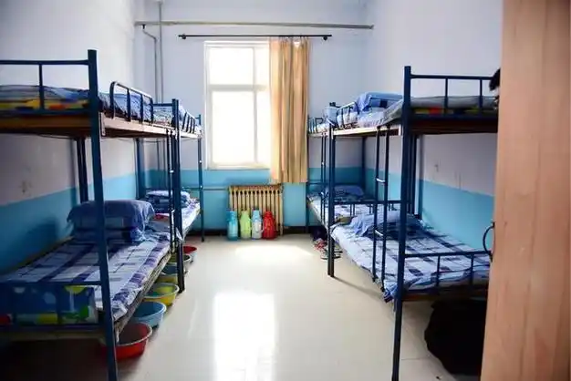 大理大学713人搬隔壁学校?官方回应:已与校办,学生部门沟通过