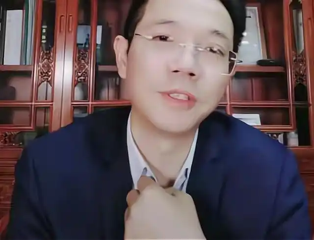 错换人生李圣律师在直播间强调只要证据充分叔叔不可能不管