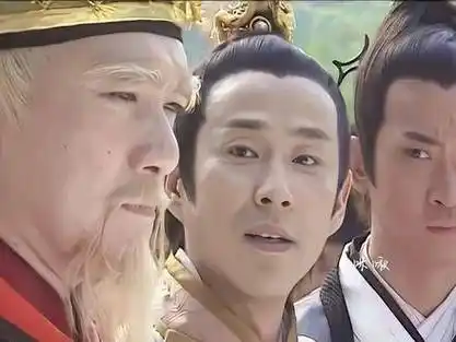 少年包青天里的庞太师和八贤王的对角戏相当地出彩