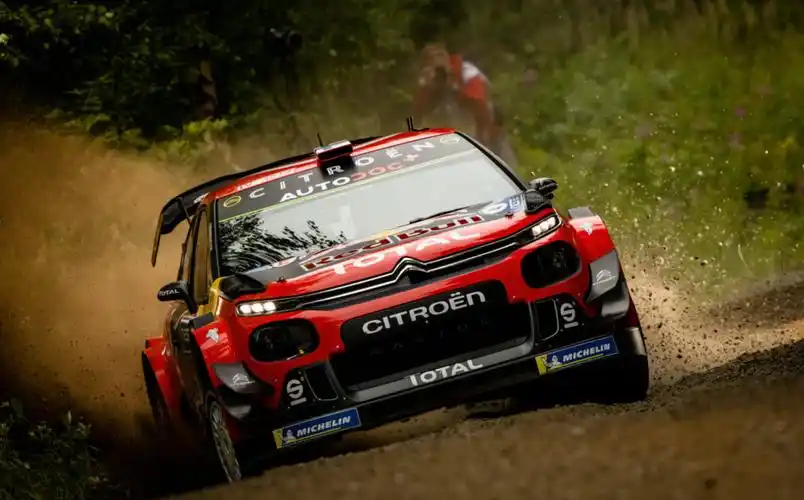 真·凡尔赛,民用车上竟有赛车技术!试驾东风雪铁龙凡尔赛c5 x