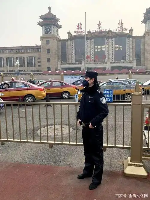 北京市公安局东城分局法制支队:追思先烈 继承遗志笃志前行