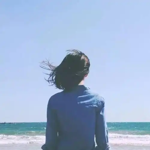 超美背影头像 | 沙雕又可爱的微信昵称!