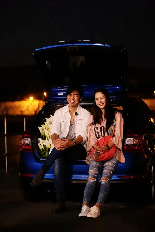 陈柏霖甜蜜三连杀 邀宋智孝家中做客或求婚