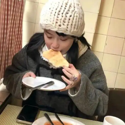 干饭人头像一波真人每天都要好好吃饭吖