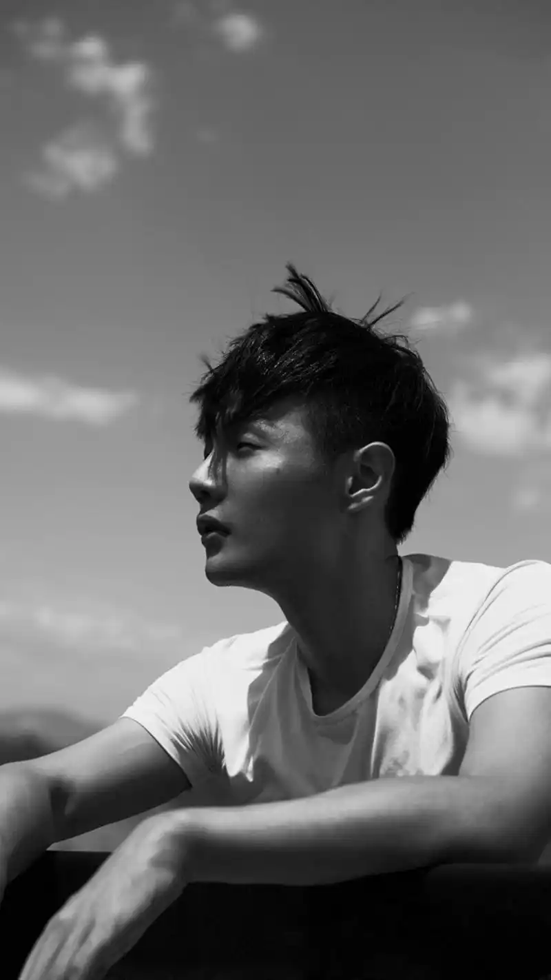 小眼睛李荣浩帅照,这双小眼睛真有喜感