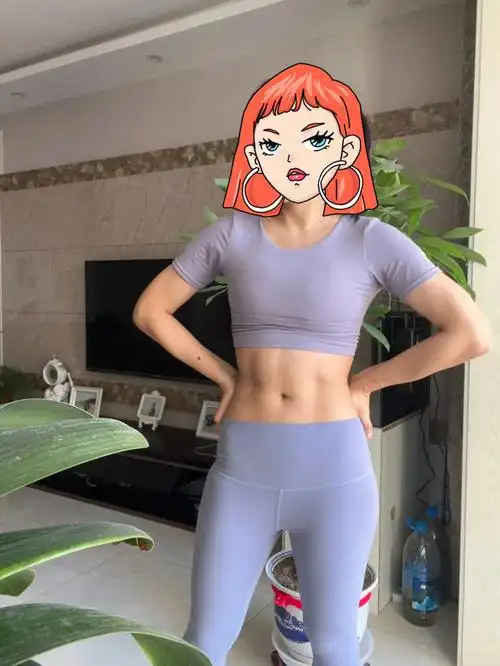 健身日打卡马甲线初见成效